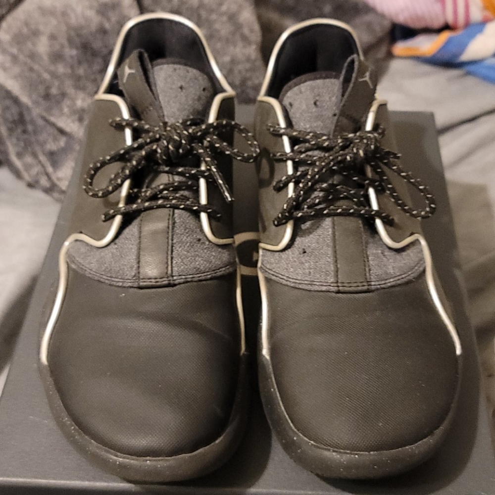 Jordan Eclipse size 6y